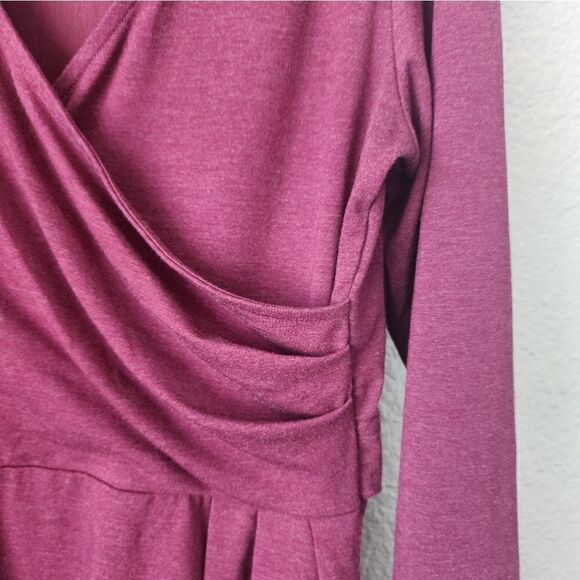 Betabrand one side pocket blouse body sculpture tummy - Picture 2 of 12